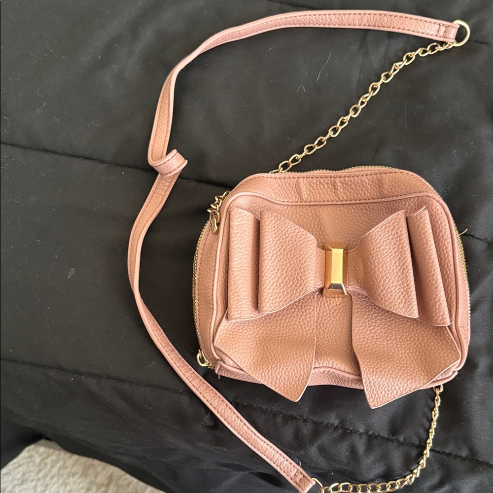 Chic Blush Bow Mini Crossbody Bag